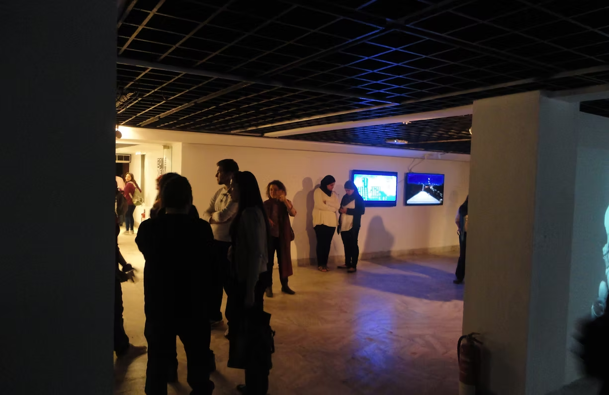 58f485_57ed1b064f71484cbfa9832e1982254d~mv2